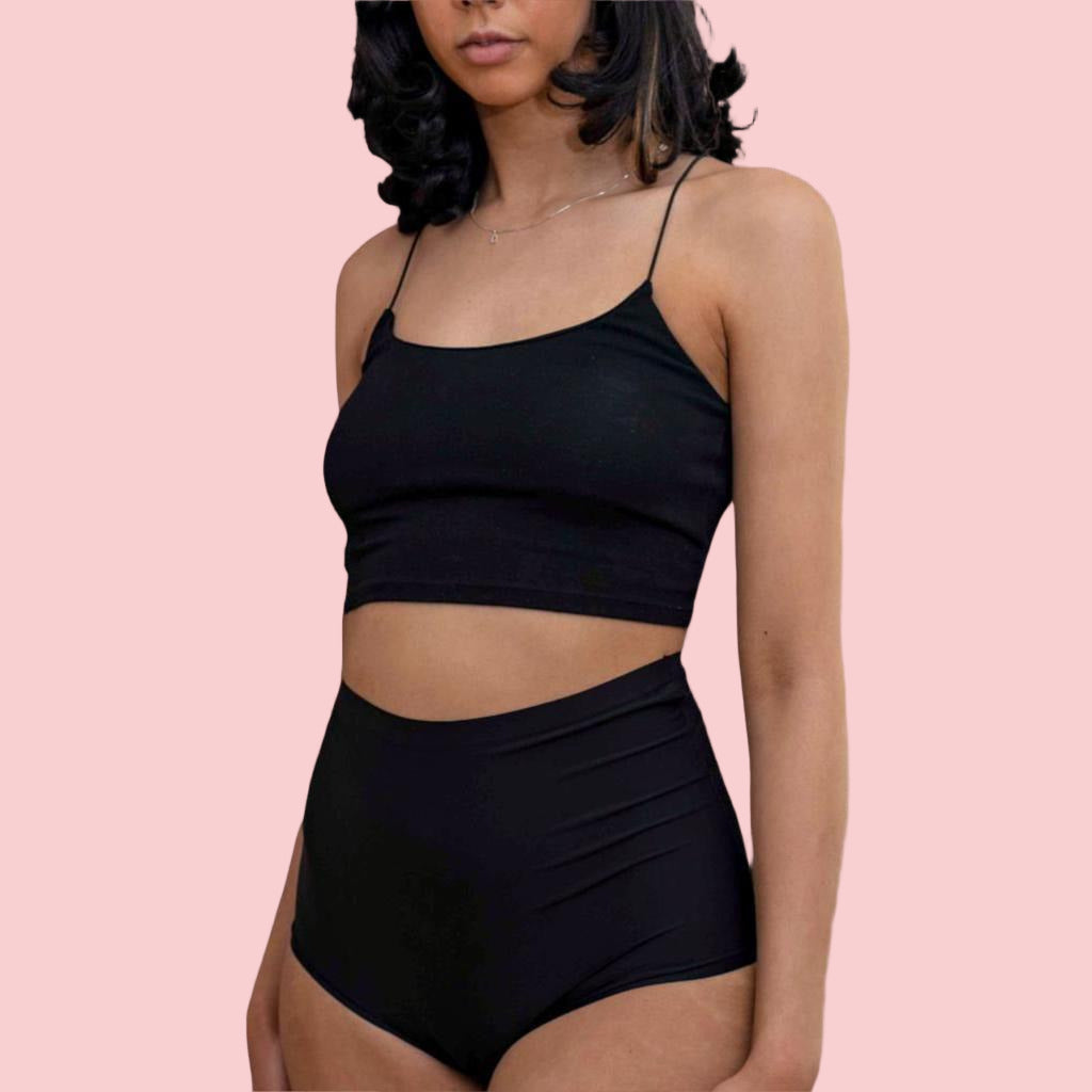 High Waist menstrosa livsstilsbild 1 – Menstrosan
