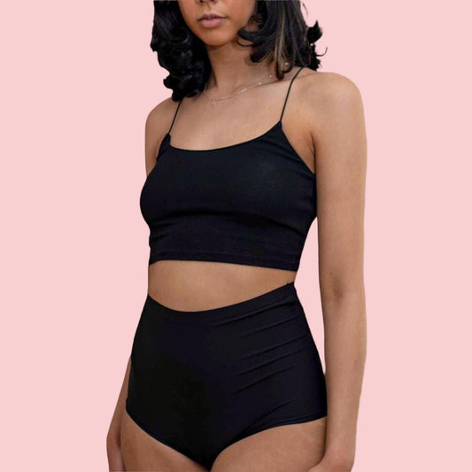 High Waist menstrosa livsstilsbild 1 – Menstrosan