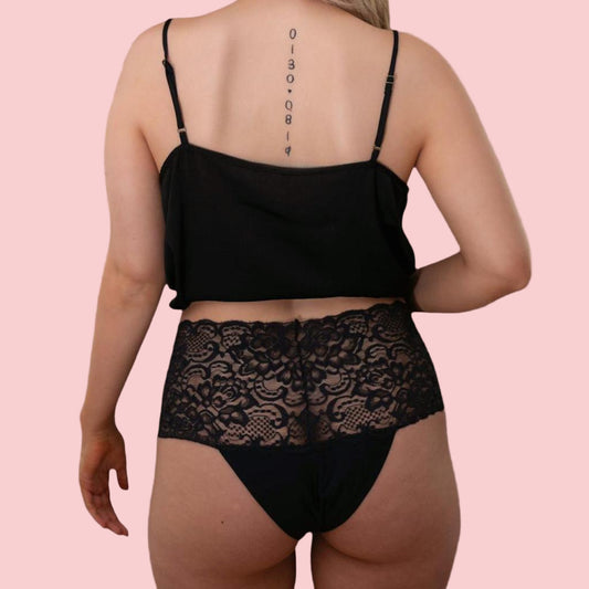 Lace menstrosa livsstilsbild 2 – Menstrosan
